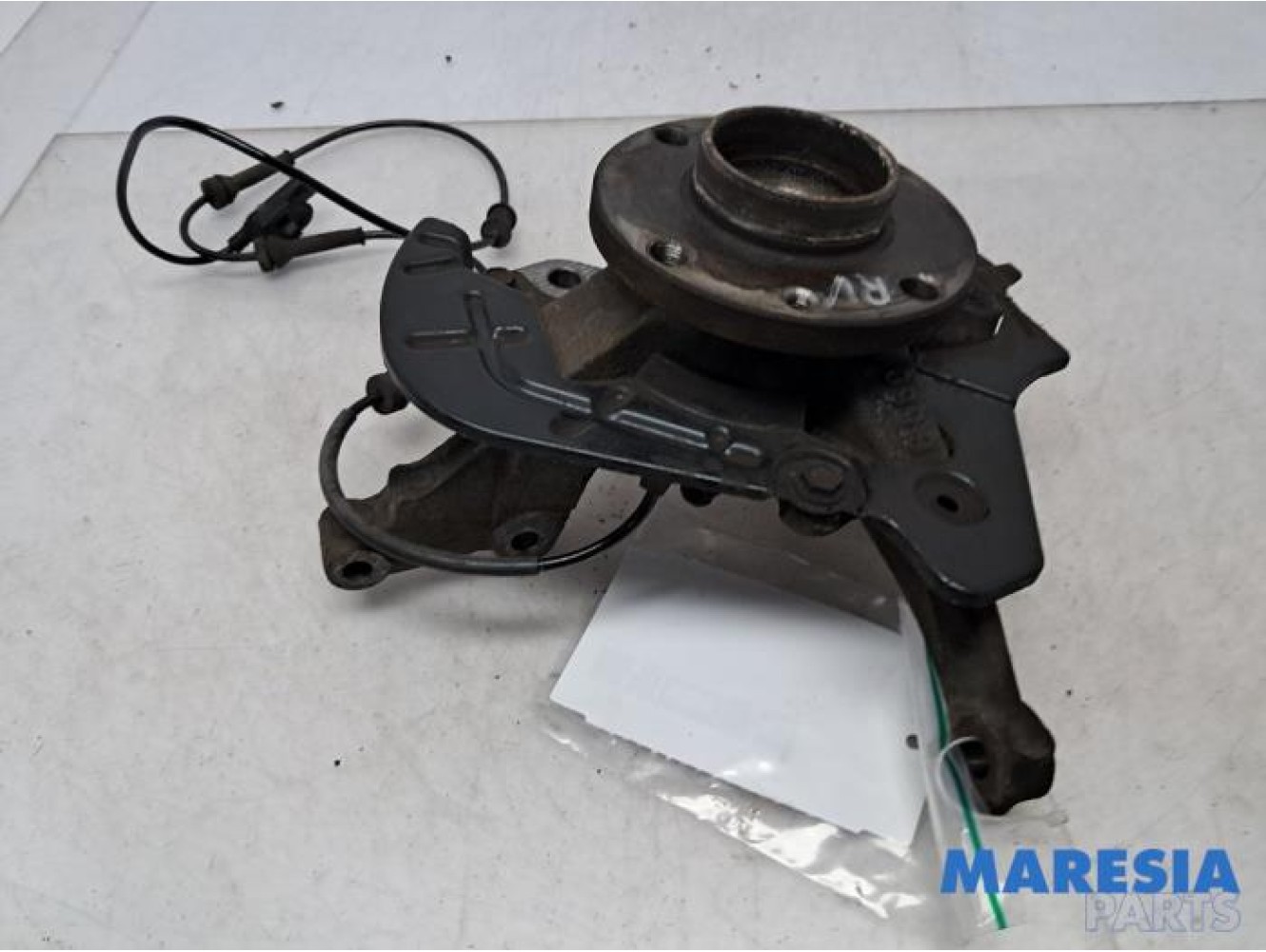 Fiat - 500 - Knuckle, front right