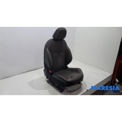 Peugeot - 2008 - Stoel links