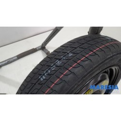 Citroen - DS3 - Krikset + reservewiel