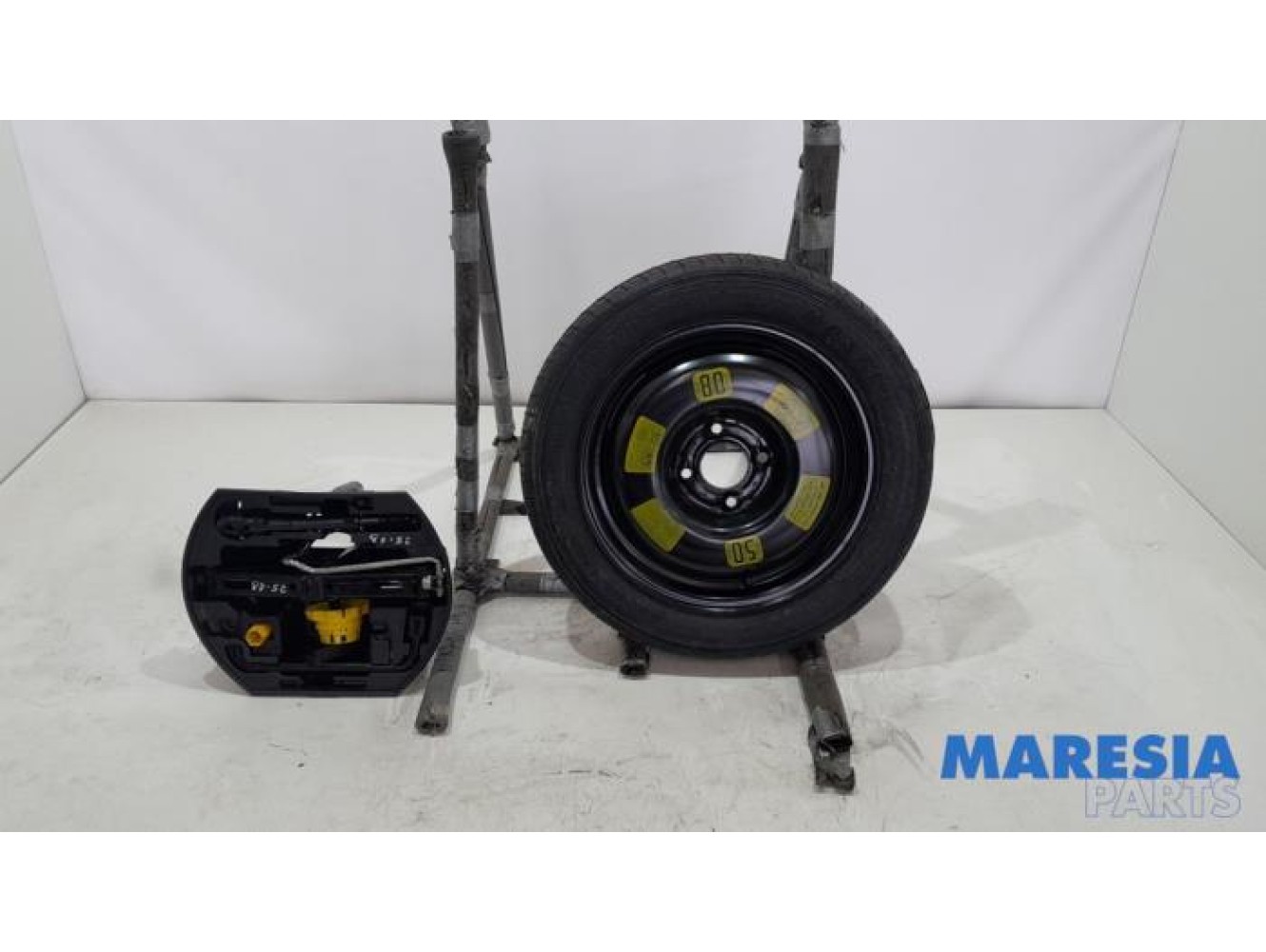 Citroen - DS3 - Krikset + reservewiel