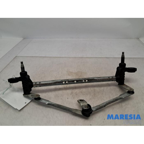 Fiat - 500 - Wiper mechanism