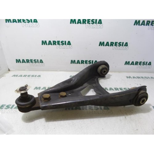 Renault - Megane Scenic - Front lower wishbone, right