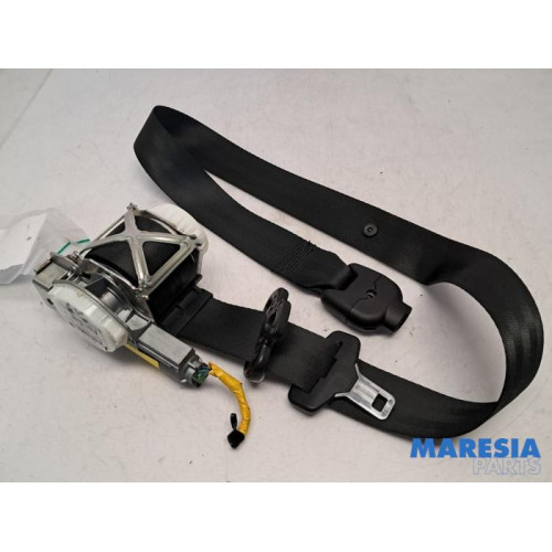 Fiat - 500 - Front seatbelt, left