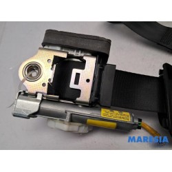 Fiat - 500 - Front seatbelt, right