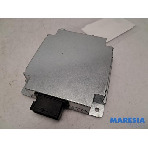 Fiat - 500 - Radio module