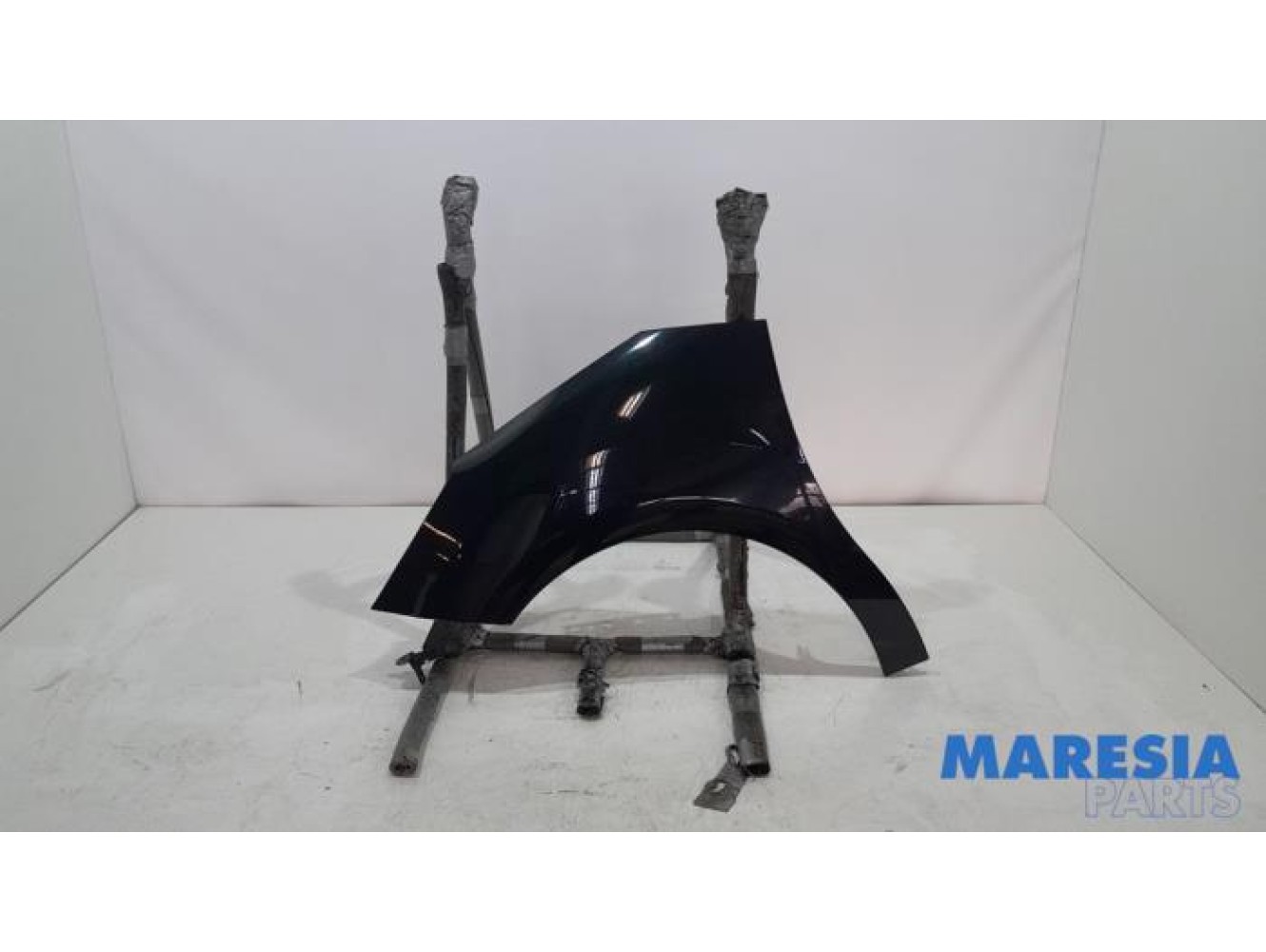 Citroen - DS3 - Front wing, left