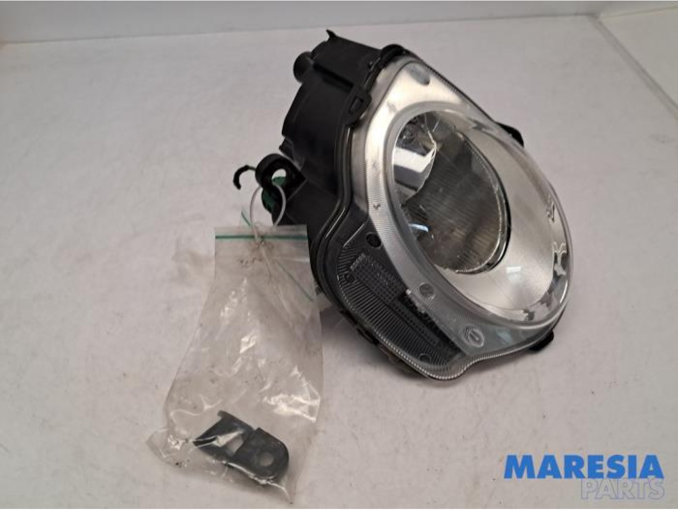 Fiat - 500 - Daytime running light, right