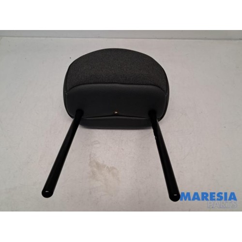 Citroen - C3 - Headrest