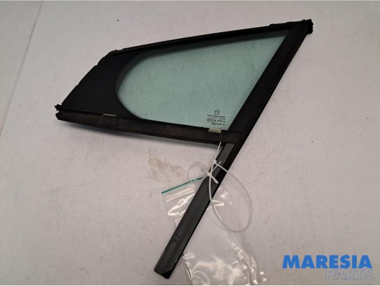 Peugeot - 308 - Dreieckfenster links vorne