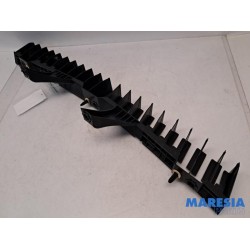 Peugeot - 308 - Rear bumper bracket central