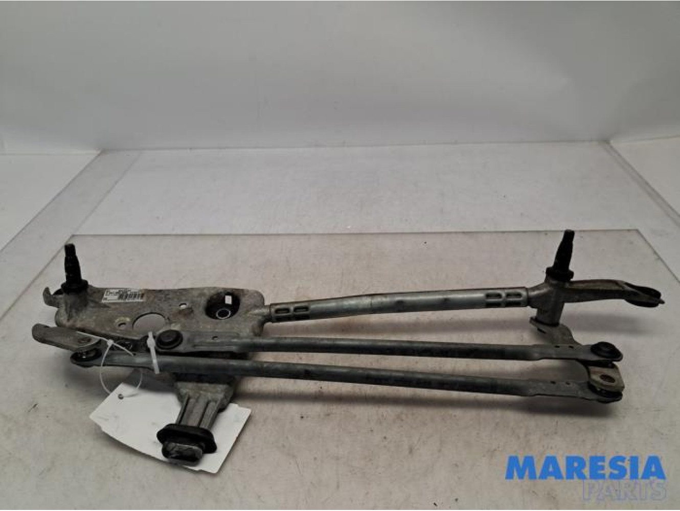 Peugeot - 308 - Wiper mechanism