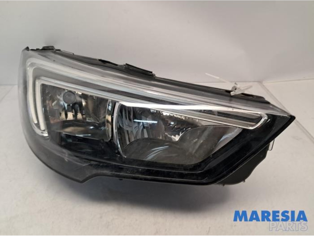 Opel - Crossland X - Koplamp rechts