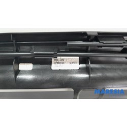 Peugeot - 2008 - Sliding headliner mechanism