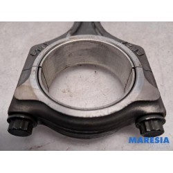 Citroen - C4 - Connecting rod
