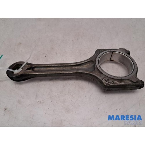 Citroen - C4 - Connecting rod