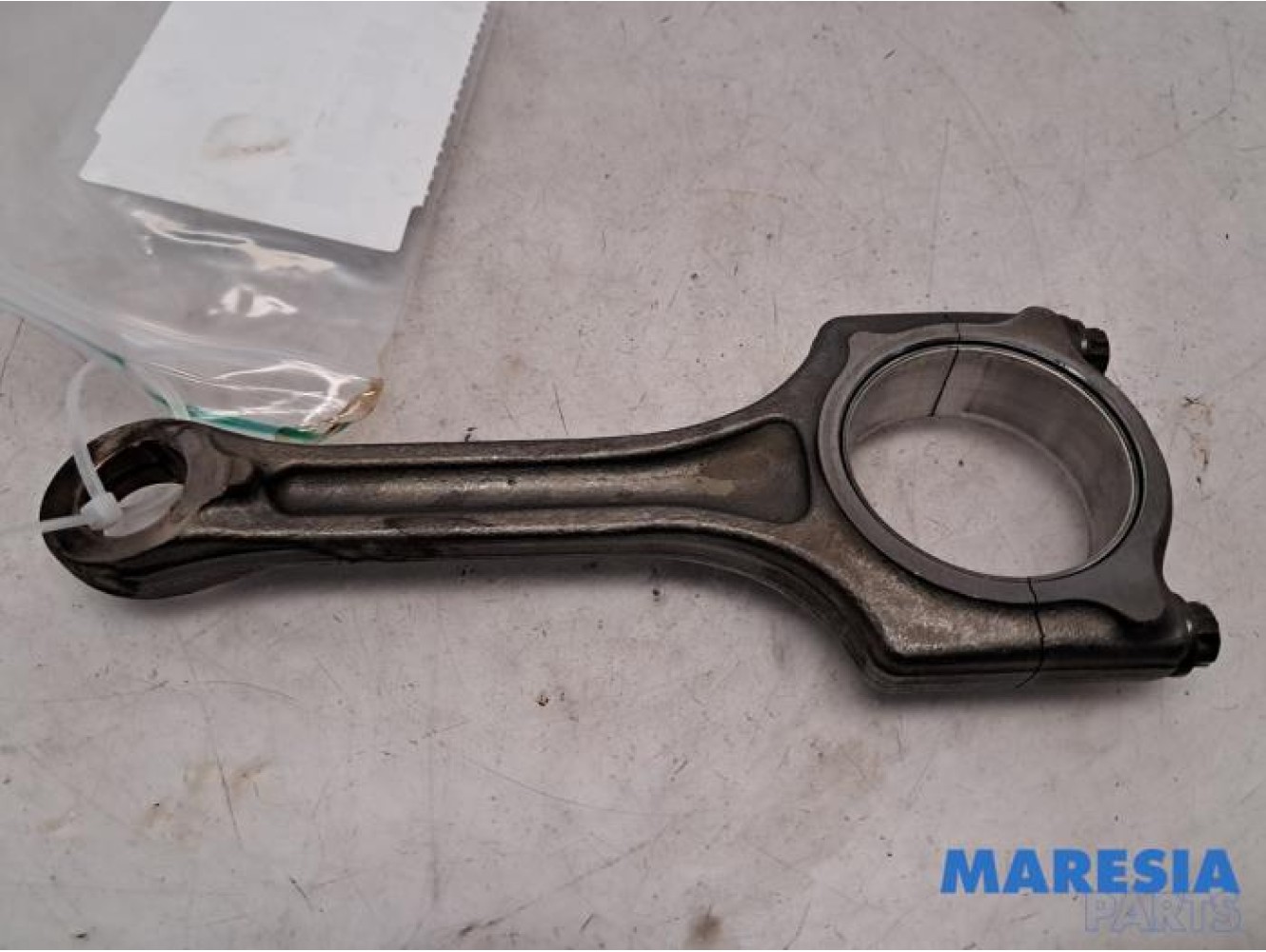 Citroen - C4 - Connecting rod