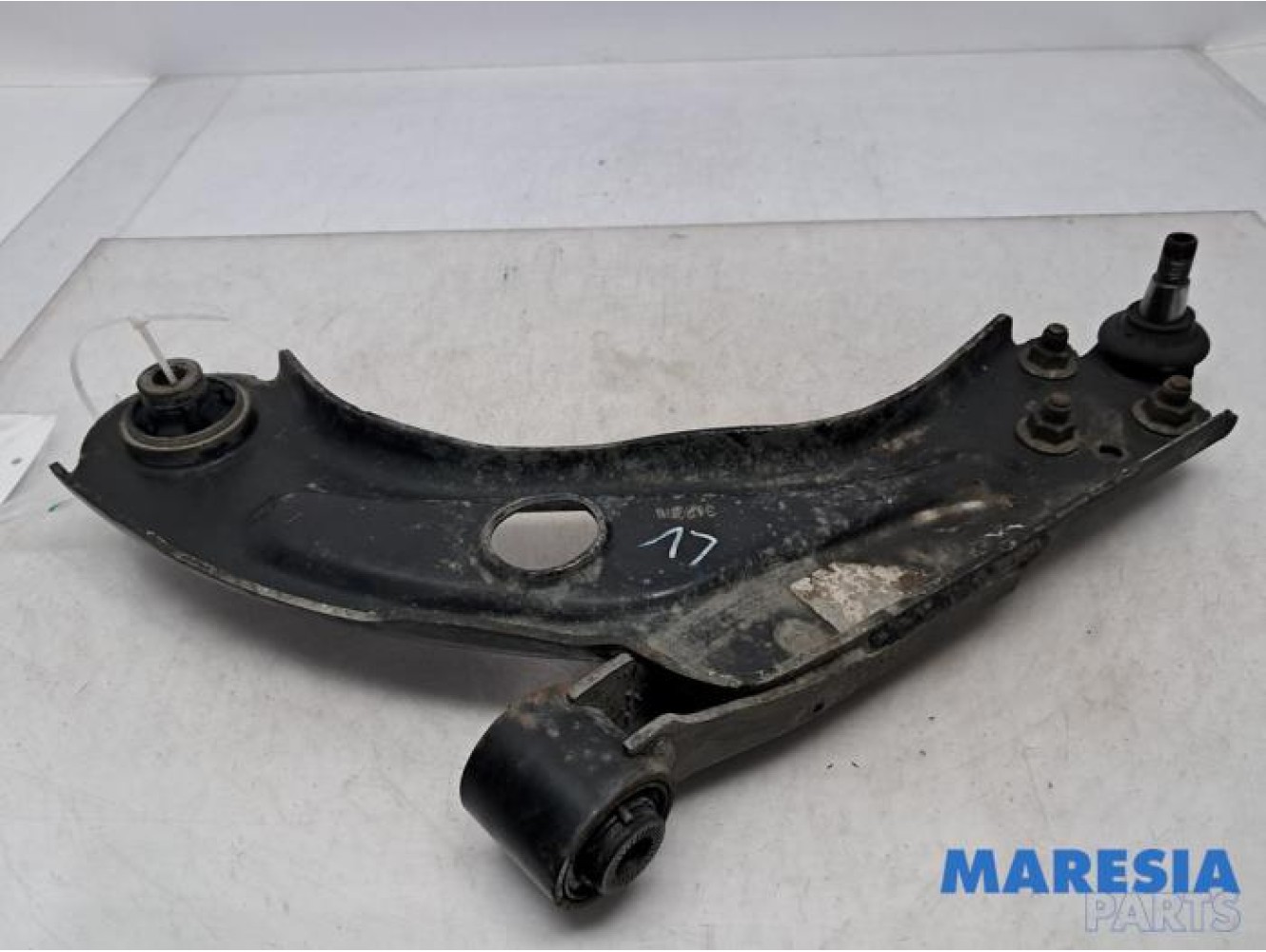 Peugeot - 308 - Querlenker unten links vorne