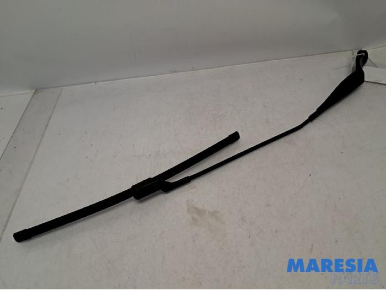 Peugeot - 308 - Front wiper arm