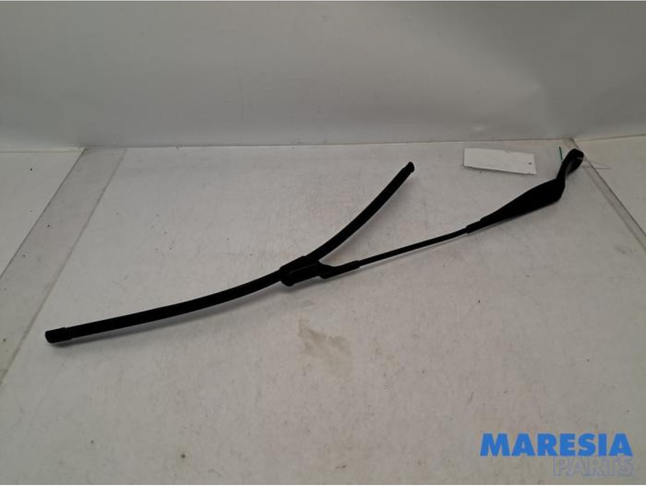 Peugeot - 308 - Front wiper arm