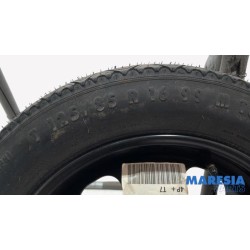 Peugeot - 2008 - Krikset + reservewiel