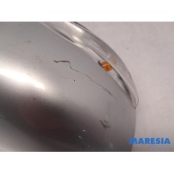 Renault - Clio - Wing mirror, right