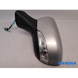 Renault - Clio - Wing mirror, left