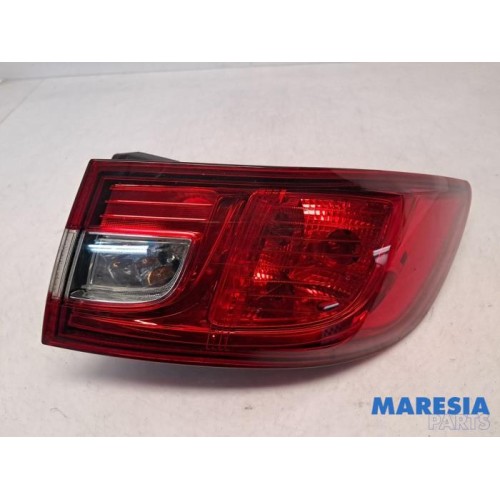 Renault - Clio - Taillight, right