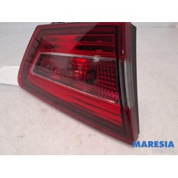 Renault - Clio - Taillight, left