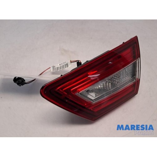 Renault - Clio - Taillight, right