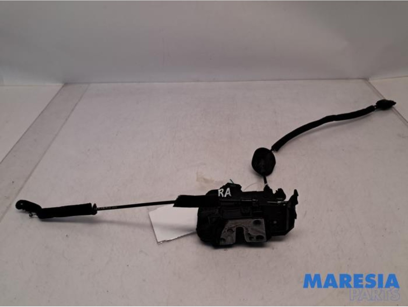 Renault - Clio - Rear door mechanism 4-door, right
