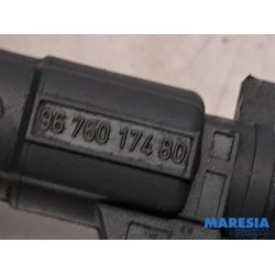 Peugeot - 208 - Injector (petrol injection)