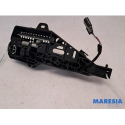 Renault - Clio - Front door handle 4-door, right