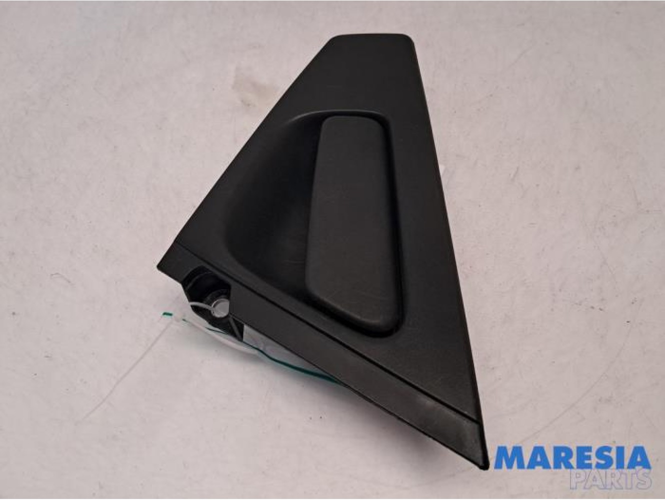 Renault - Clio - Rear door handle 4-door, right