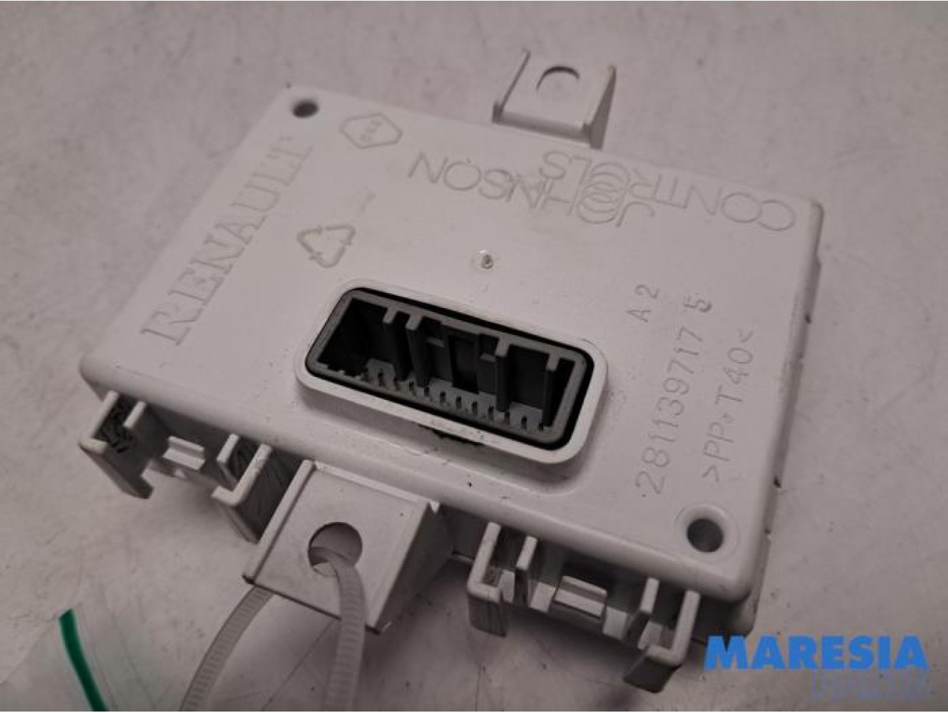 Renault - Clio - Navigation Modul