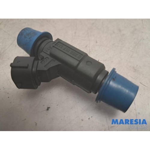 Opel - Corsa - Injector (petrol injection)