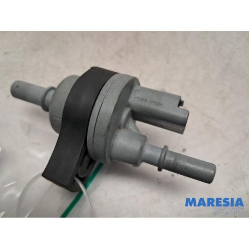 Opel - Corsa - Vacuum valve