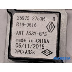 Renault - Clio - GPS antenna