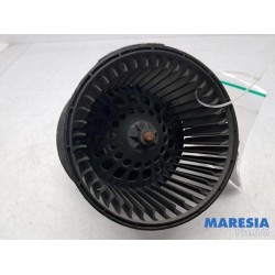 Renault - Clio - Heating and ventilation fan motor
