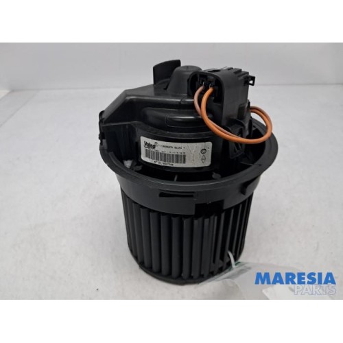 Renault - Clio - Heating and ventilation fan motor