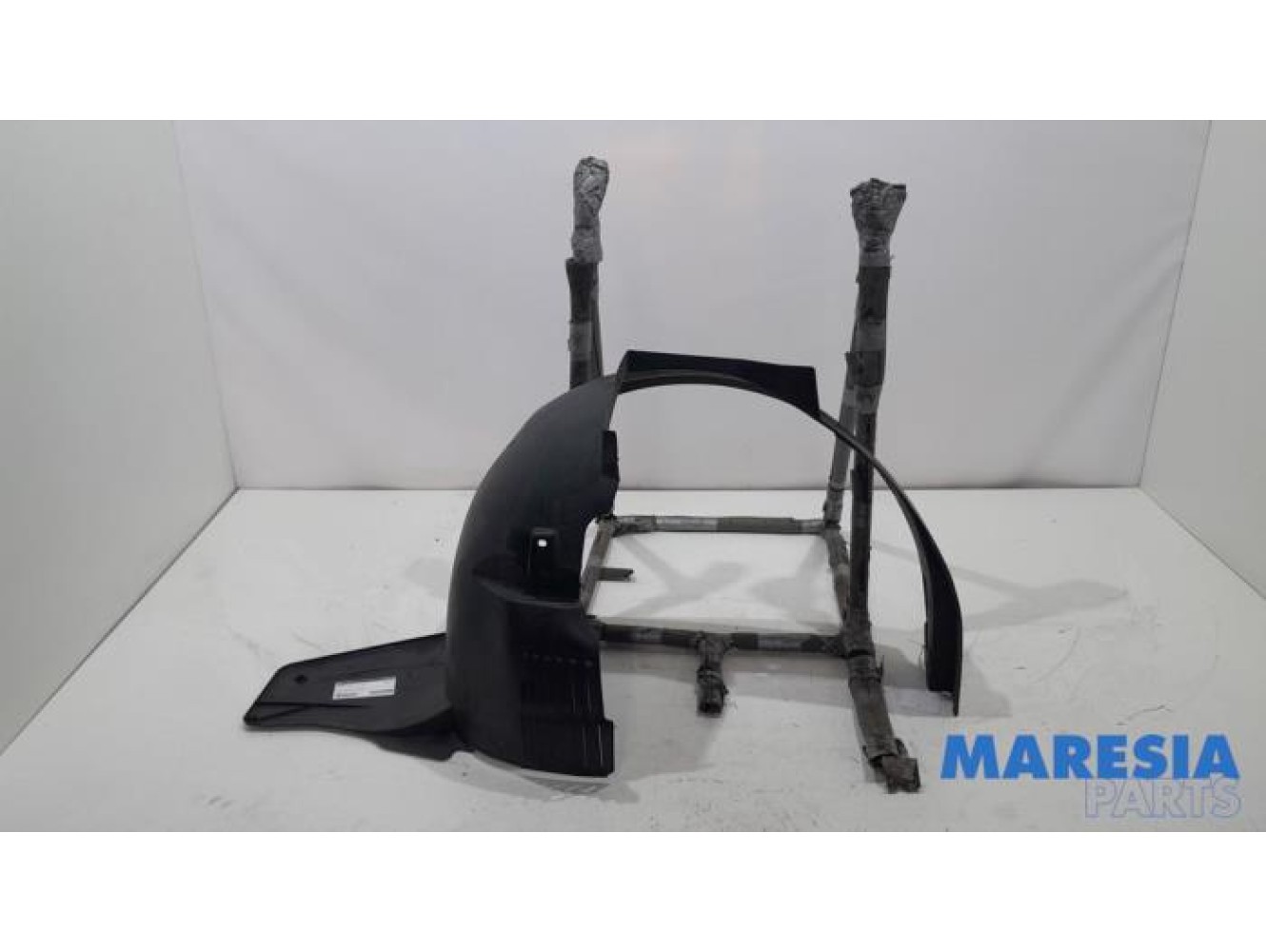 Peugeot - Expert - Wheel arch liner