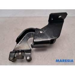Peugeot - Expert - Sliding door roller, right