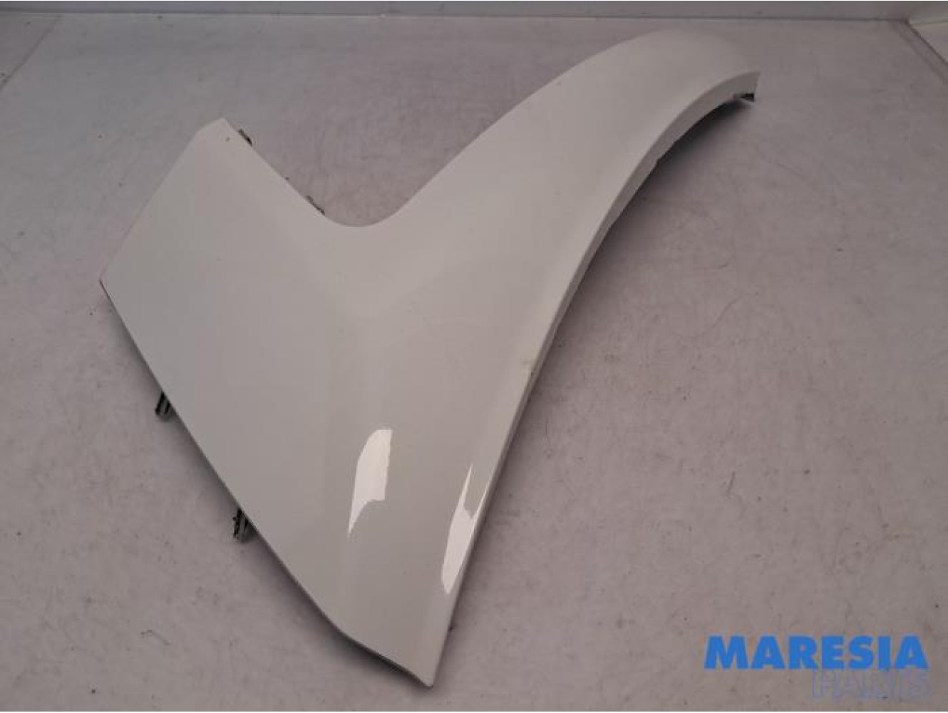 Peugeot - Expert - Bumperlijst links-voor