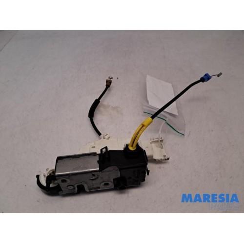 Peugeot - Expert - Minibus/van rear door lock mechanism