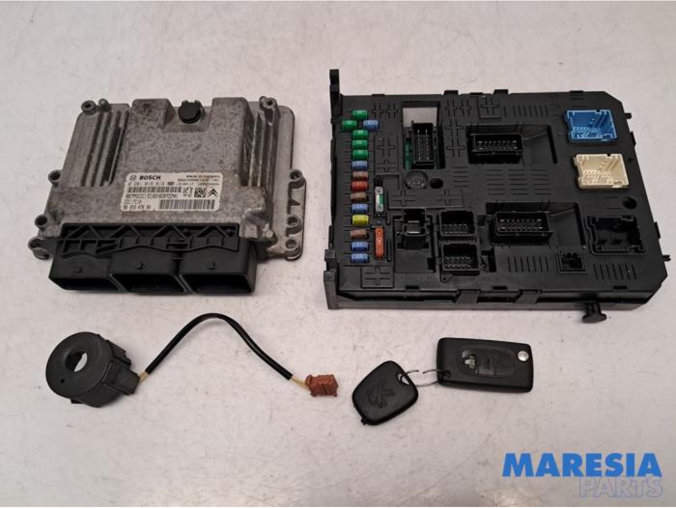 Peugeot - Expert - Engine management computer