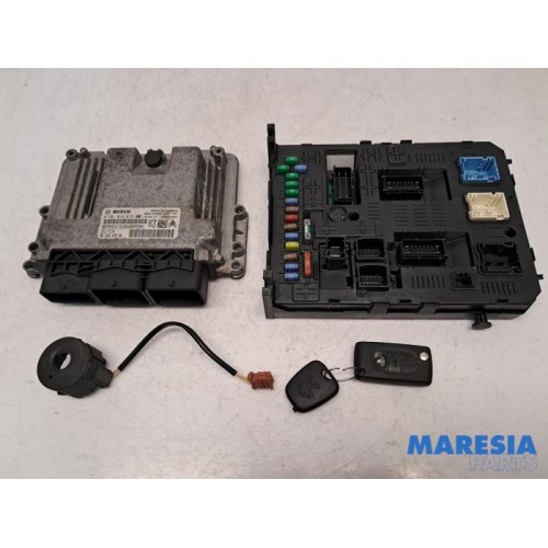 Peugeot - Expert - Engine management computer