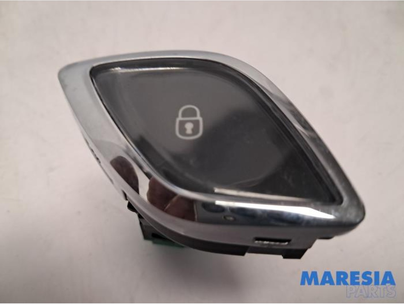 Citroen - DS3 - Central locking switch