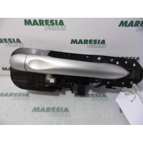 Renault - Megane Scenic - Rear door handle 4-door, right