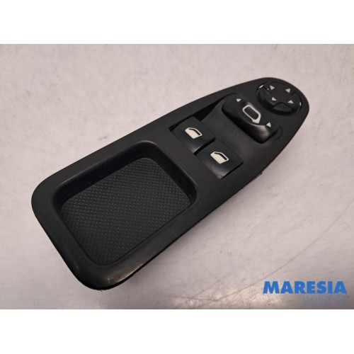Peugeot - Expert - Multi-functional window switch