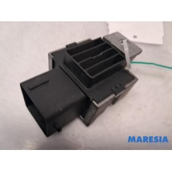 Peugeot - Expert - Glow plug relay