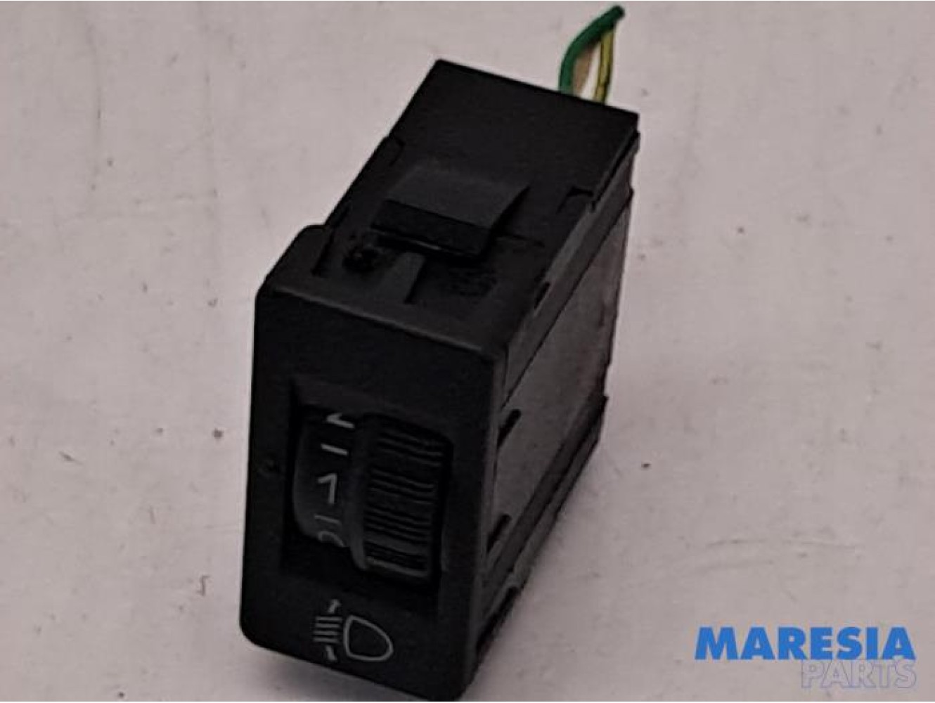 Peugeot - Expert - AIH headlight switch